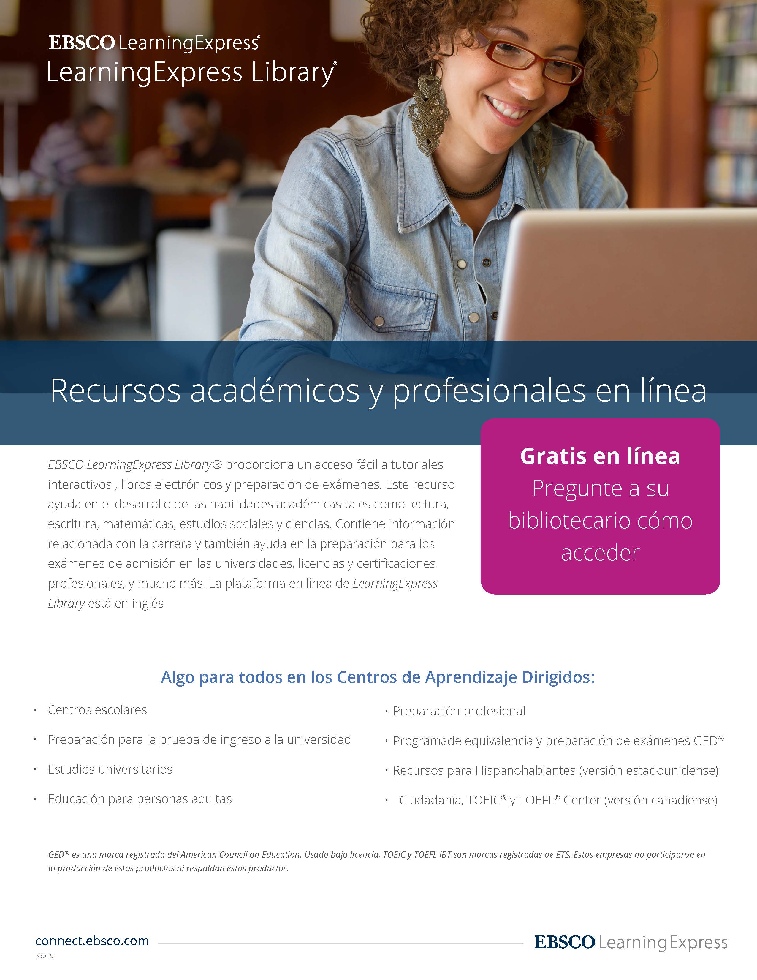 A student with curly hair and glasses working on a laptop. The text about LearningExpress is in Spanish.